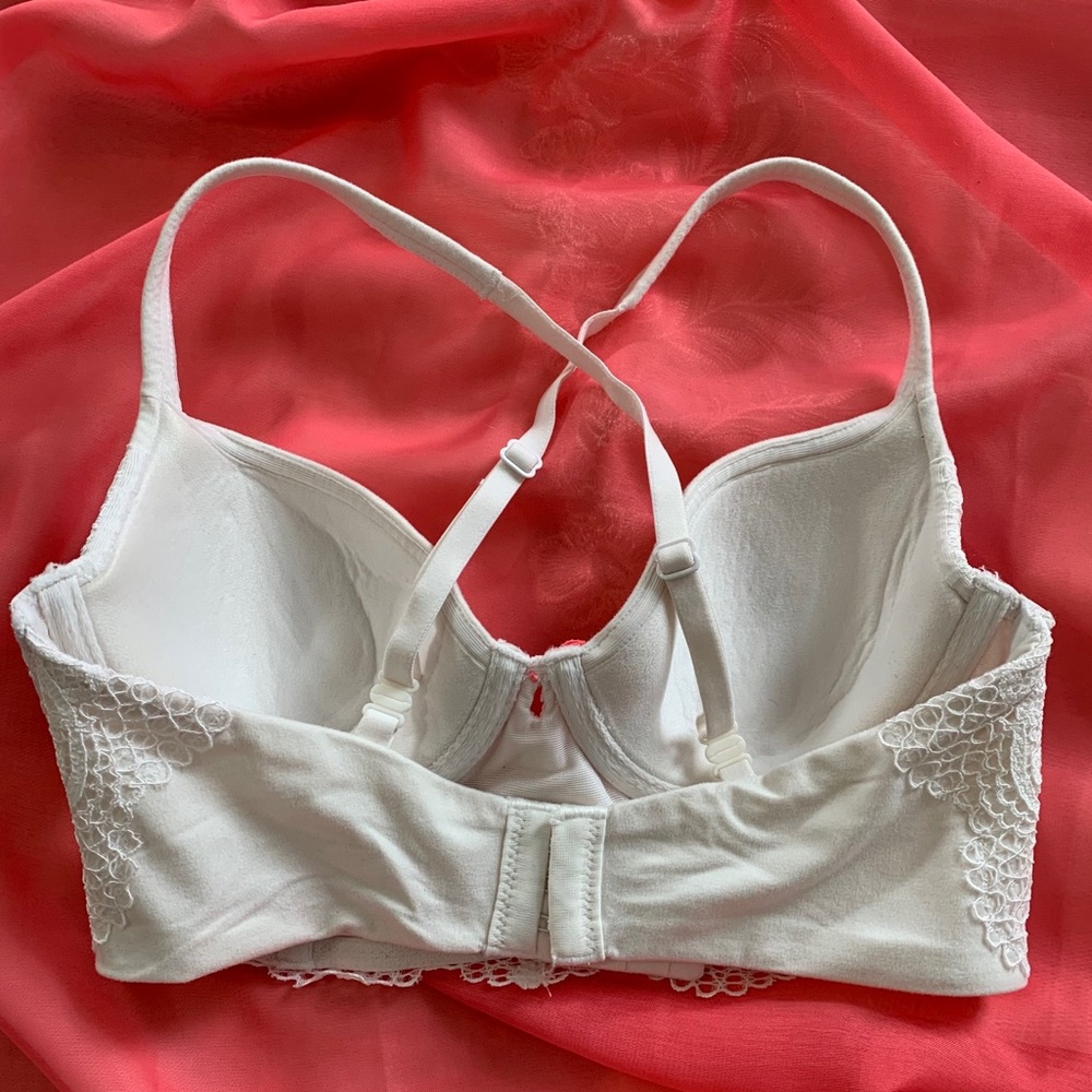 Victoria’s Secret Lined Demi-Buste - Picture 3 of 8